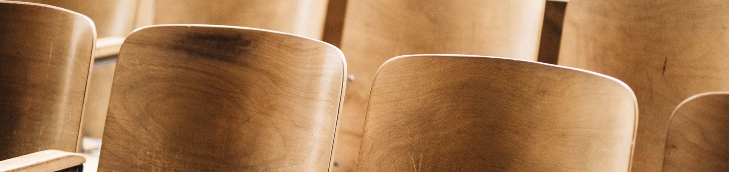 Freshmen Course Dynamic Genome Program